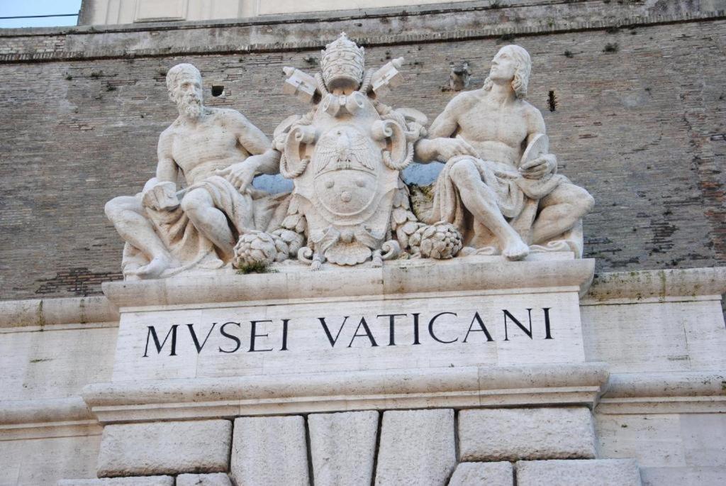 Air Vatican Roma Esterno foto